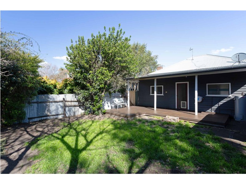 2 McFarlane Street, Cessnock NSW 2325