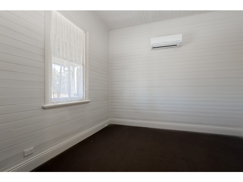 2 McFarlane Street, Cessnock NSW 2325