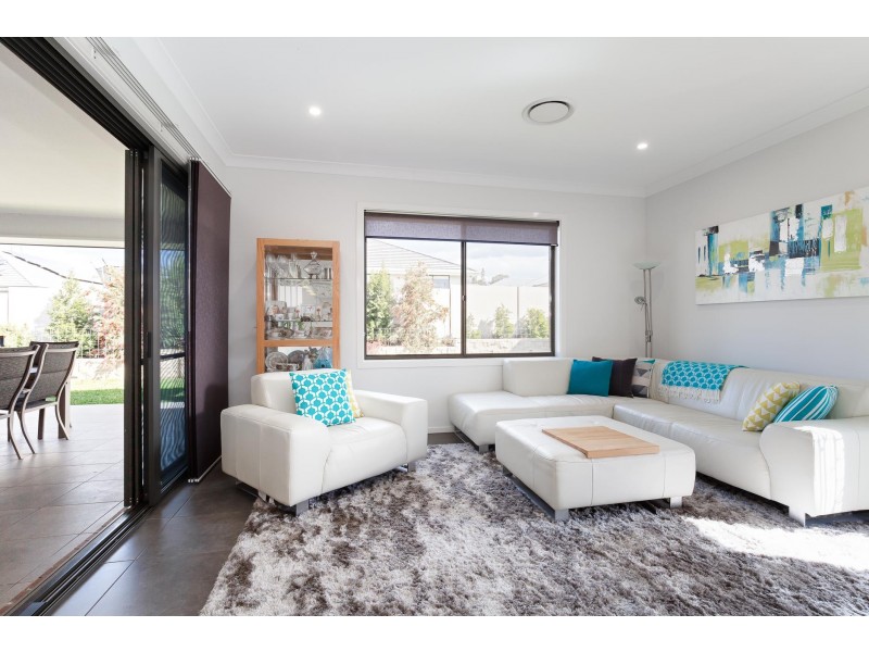 17 Kinnavane Road, North Rothbury NSW 2335