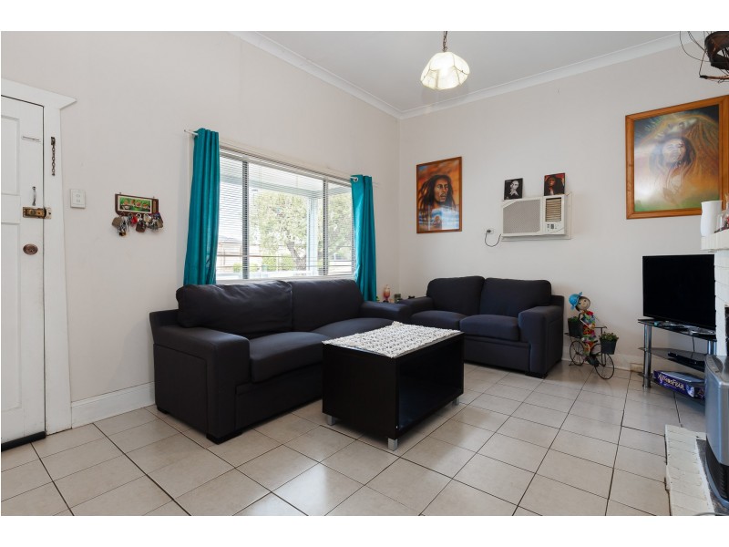 4 Condon Avenue, Cessnock NSW 2325