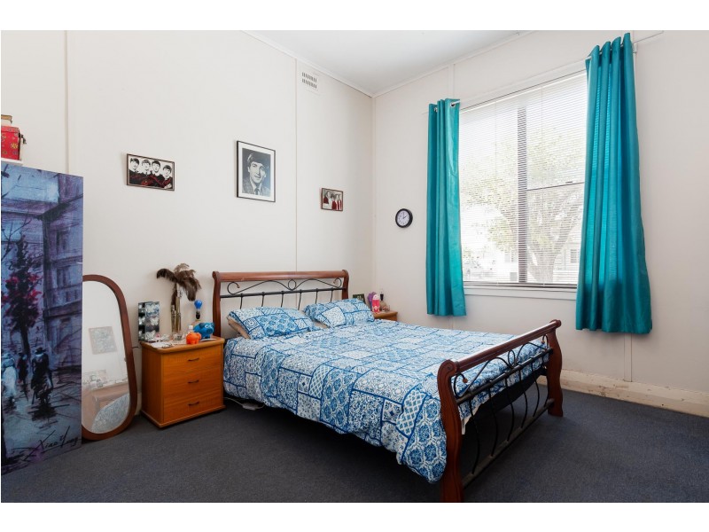 4 Condon Avenue, Cessnock NSW 2325