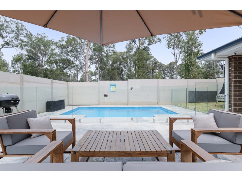 18 Ainsworth Cresent, North Rothbury NSW 2335