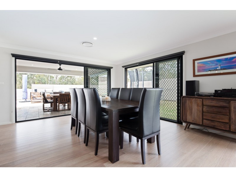 18 Ainsworth Cresent, North Rothbury NSW 2335