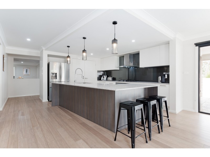 18 Ainsworth Cresent, North Rothbury NSW 2335