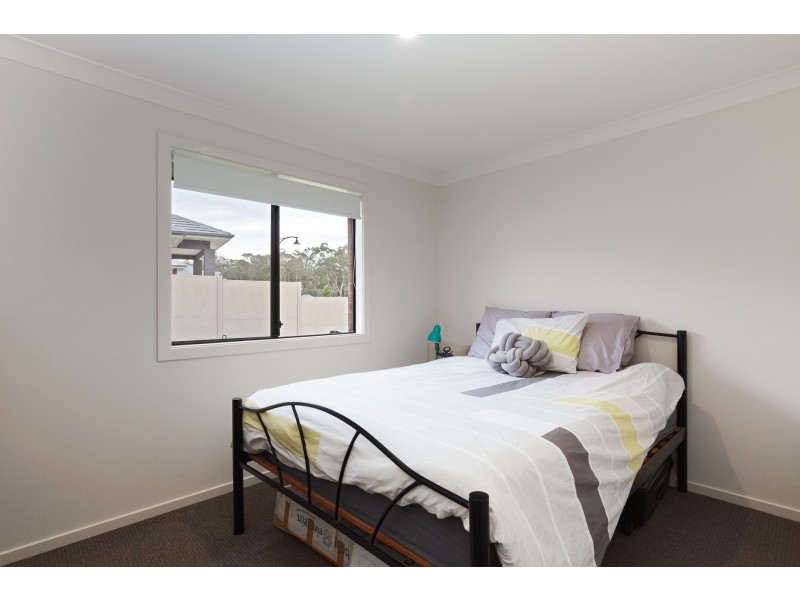 6 Abberton Parkway, North Rothbury NSW 2335