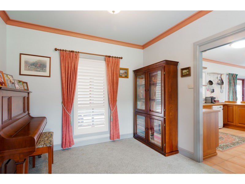 1691 Mount View Road, Millfield NSW 2325