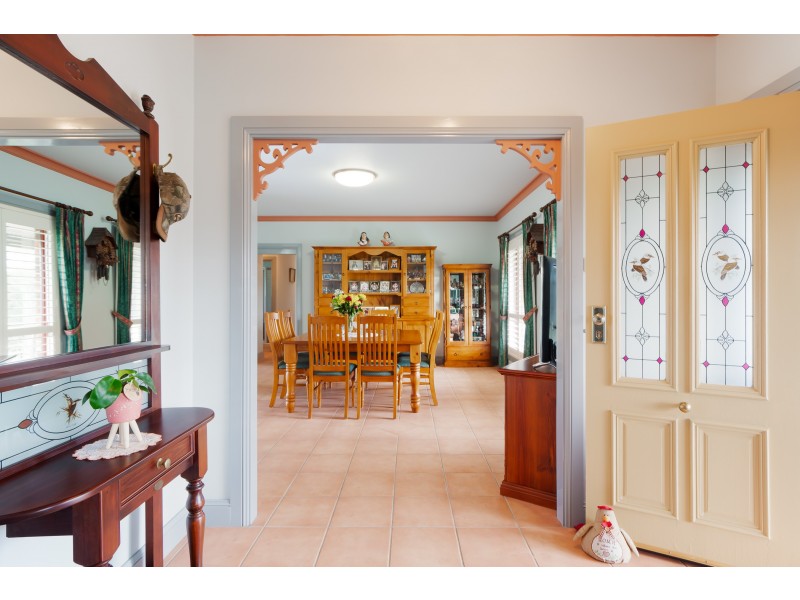 1691 Mount View Road, Millfield NSW 2325