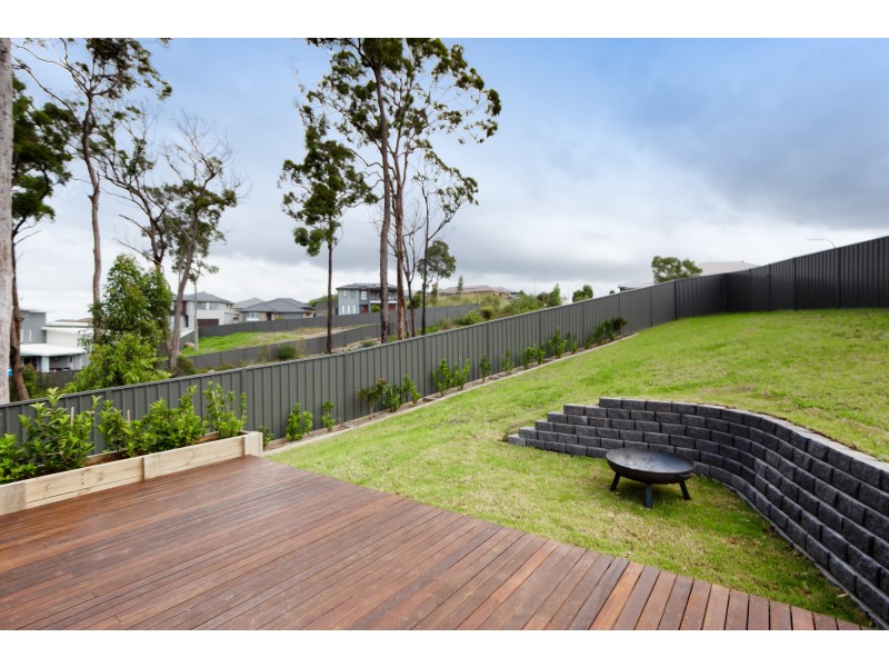 77 Portland Drive, Cameron Park NSW 2285