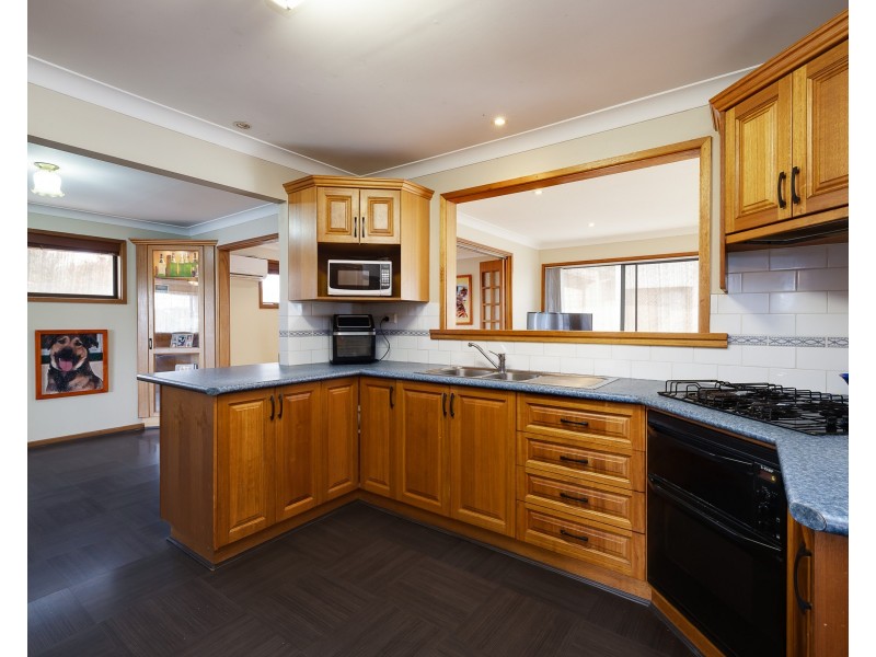 35 Northumberland Street, Neath NSW 2326