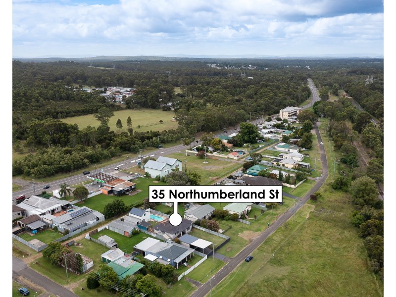 35 Northumberland Street, Neath NSW 2326