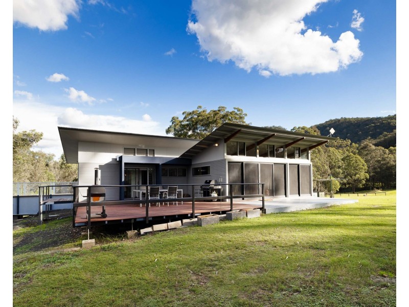 210 Hayes Road, Millfield NSW 2325