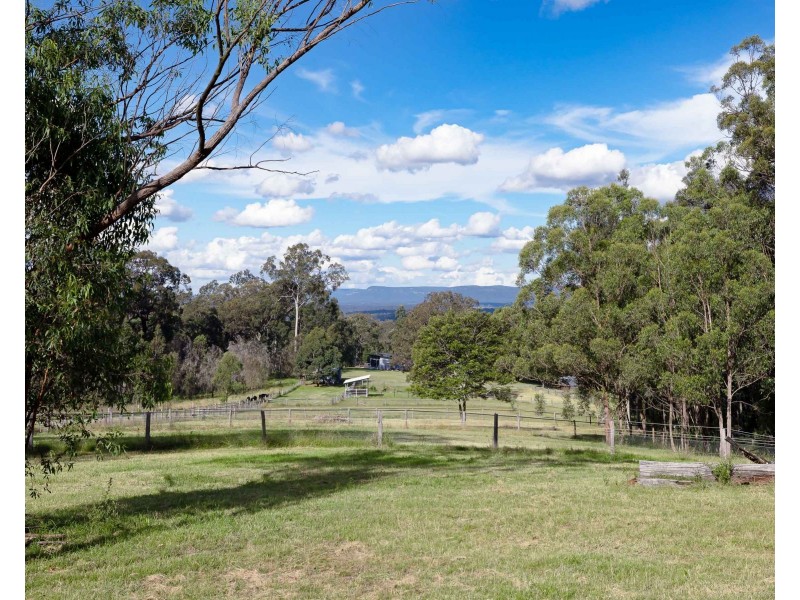 210 Hayes Road, Millfield NSW 2325