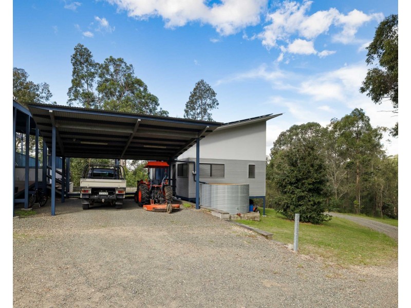 210 Hayes Road, Millfield NSW 2325
