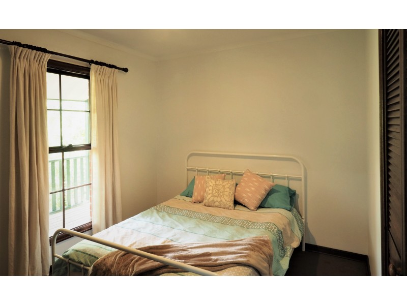 5 Honeysuckle Lane, Bridgewater SA 5155