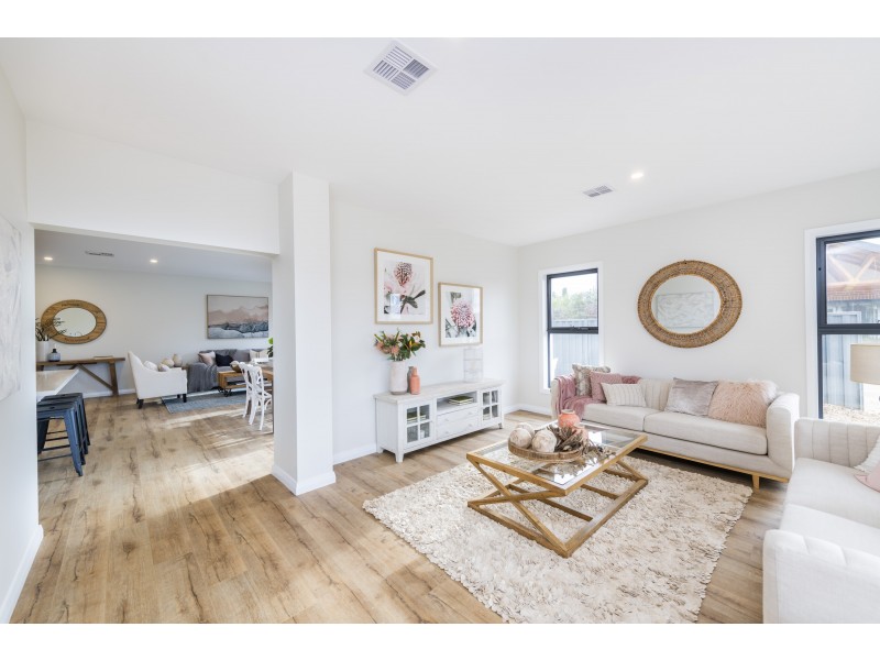 2 Davis Close, Bungendore NSW 2621