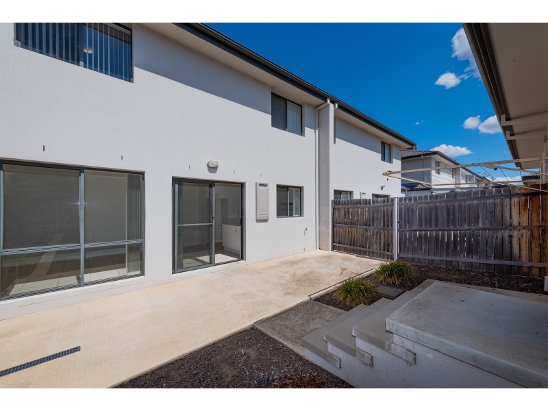 23 Lansdown Crescent, Casey ACT 2913