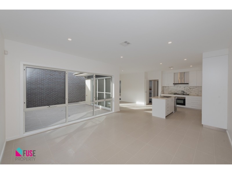 4 Kilduff Street, Watson ACT 2602