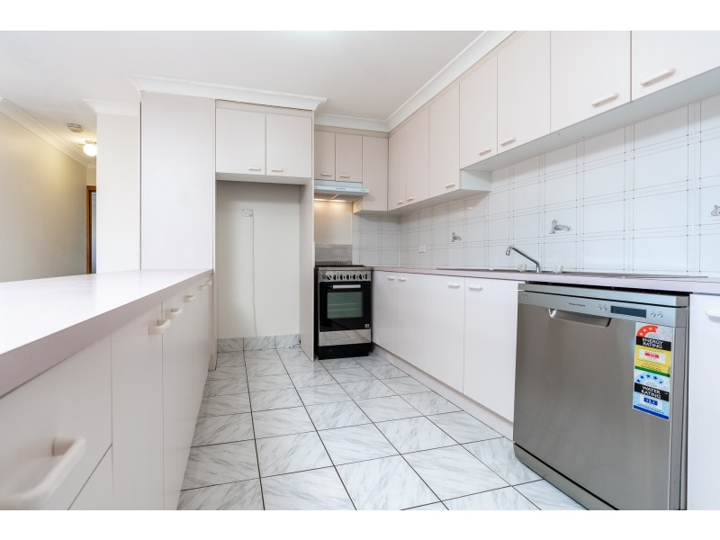 5/1 Walker Crescent, Jerrabomberra NSW 2619