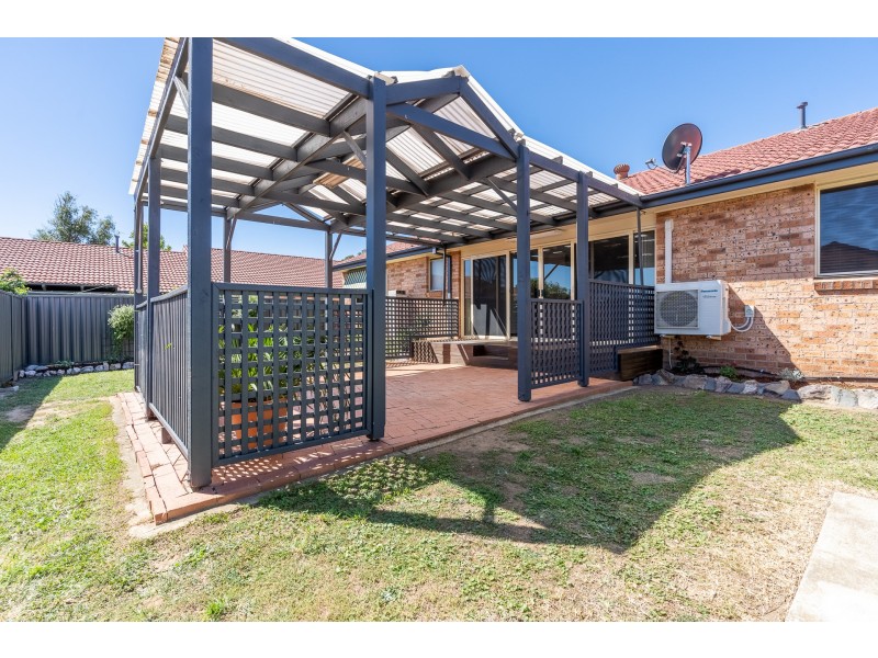 5/1 Walker Crescent, Jerrabomberra NSW 2619
