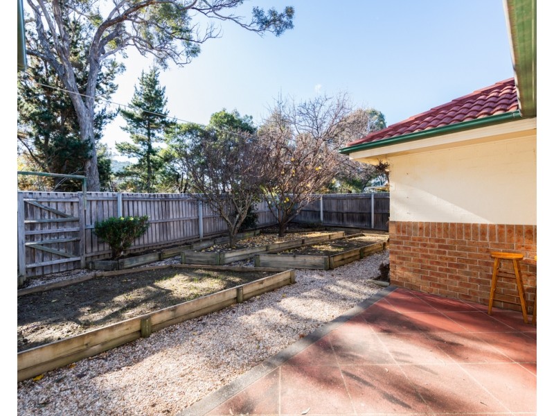 19 Rosewood Glen, Jerrabomberra NSW 2619