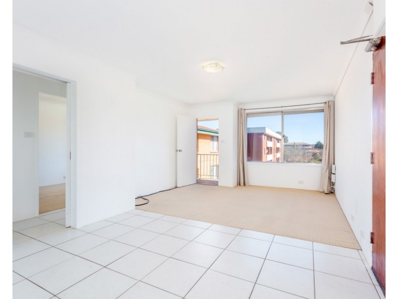 21/15 Crest Road, Crestwood NSW 2620
