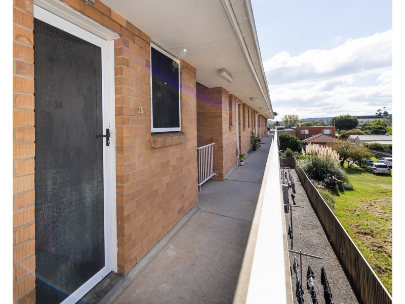 34/25 Macquoid Street, Queanbeyan East NSW 2620