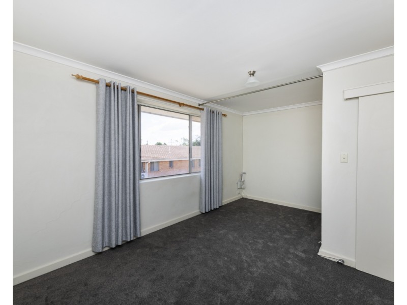 34/25 Macquoid Street, Queanbeyan East NSW 2620