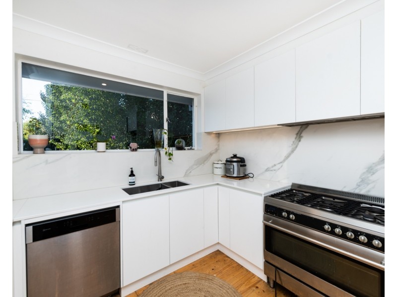 3 Birdwood Street, Hughes ACT 2605