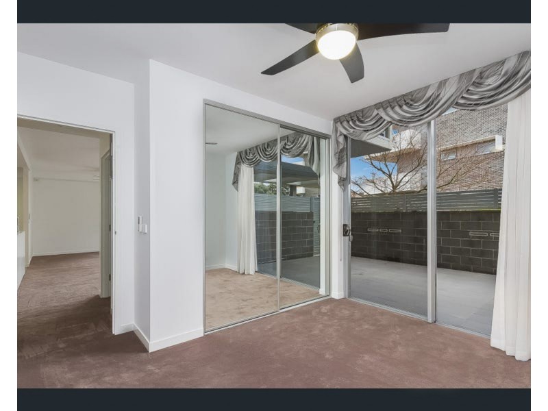 120/8 Baudinette Circuit, Bruce ACT 2617