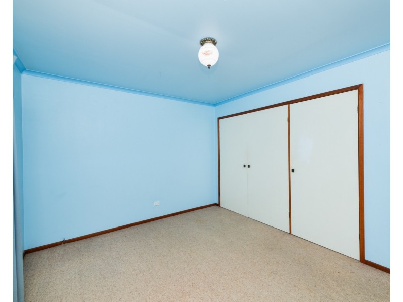 136 Cooma Street, Karabar NSW 2620