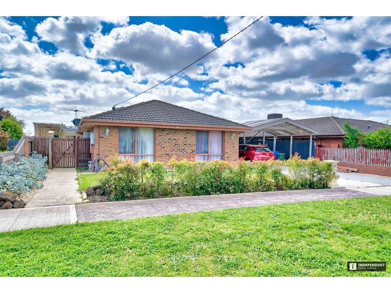 47 Springfield Crescent, Hampton Park VIC 3976