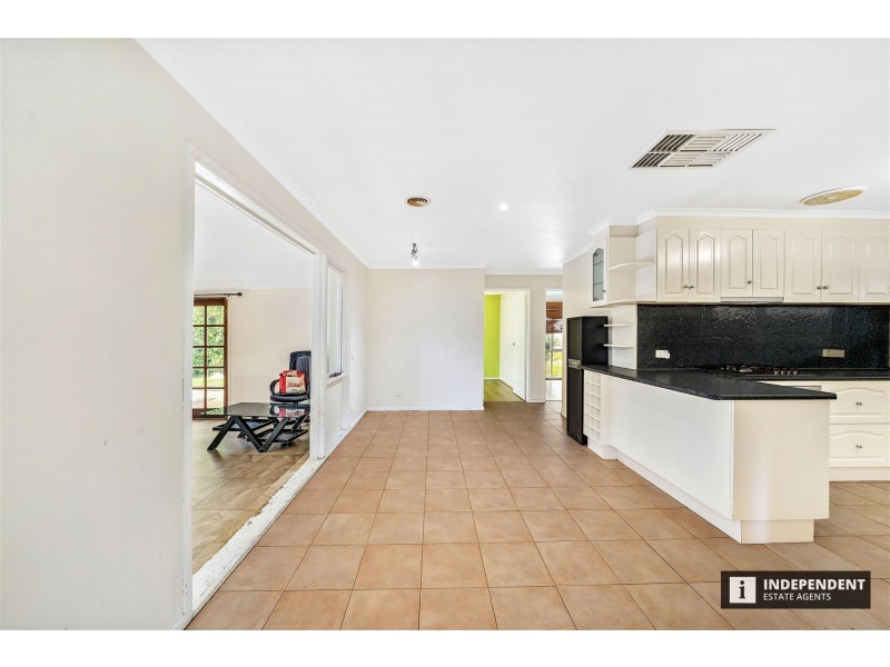 29 Parkdale drive, Carrum Downs VIC 3201