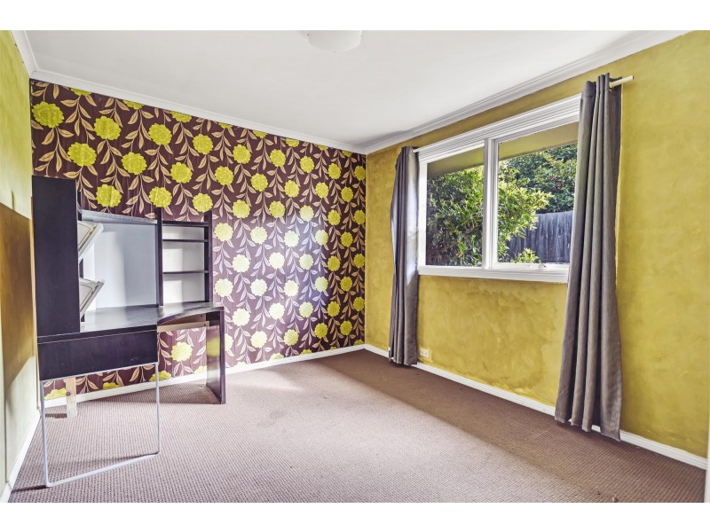 6 Latrobe street, Cranbourne VIC 3977