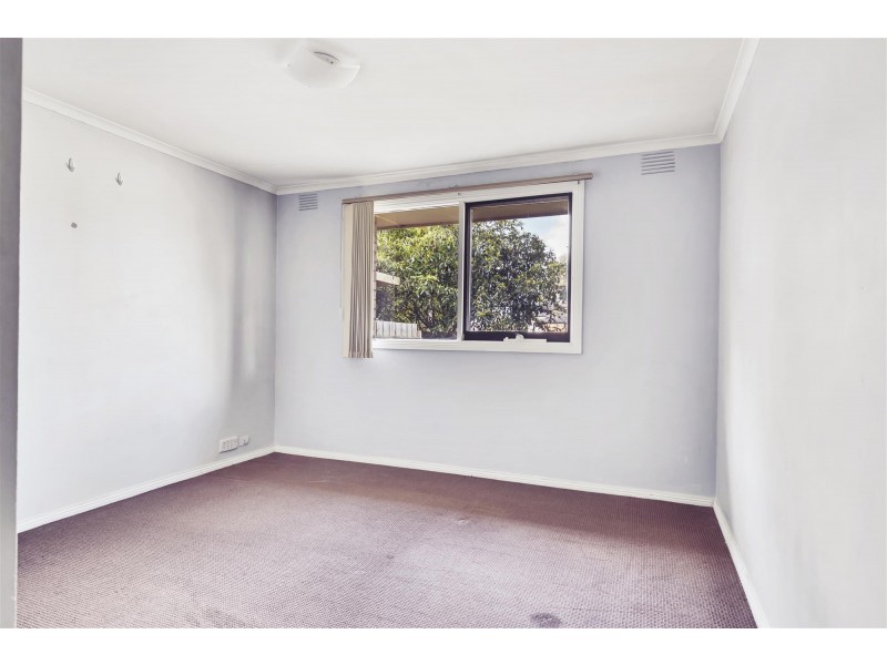 6 Latrobe street, Cranbourne VIC 3977