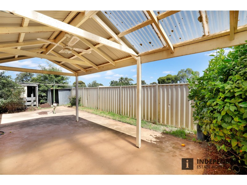 3/67-69 staughton street, Melton South VIC 3338