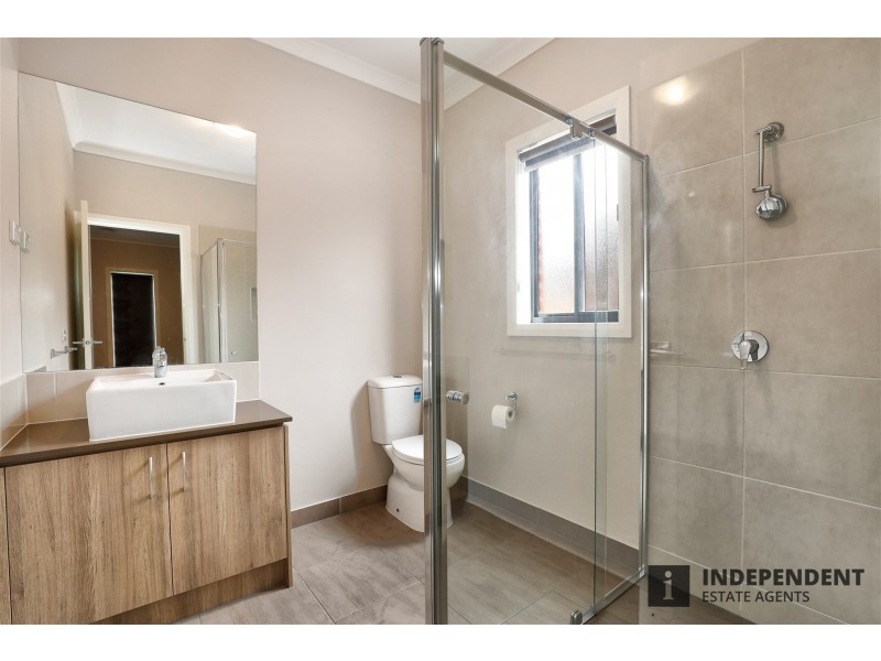 55 Albert Drive, Melton South VIC 3338