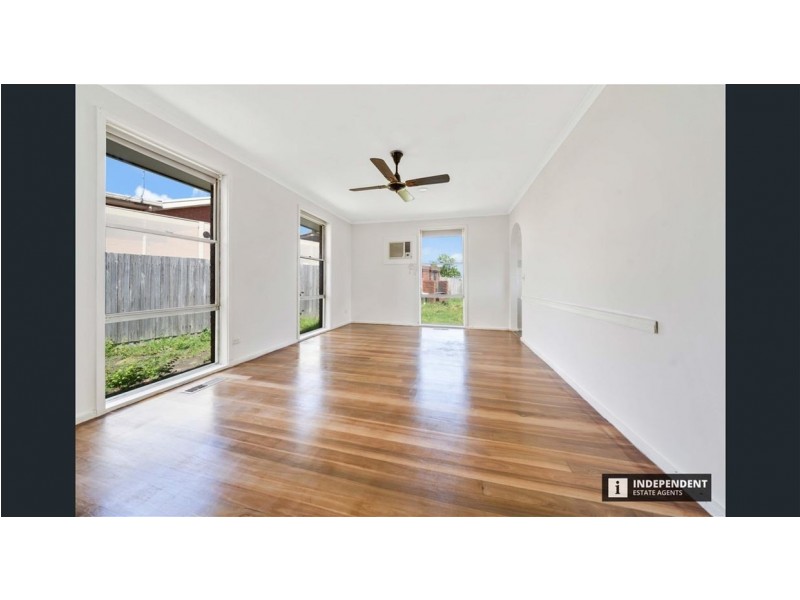 120 Pound Road, Hampton Park VIC 3976