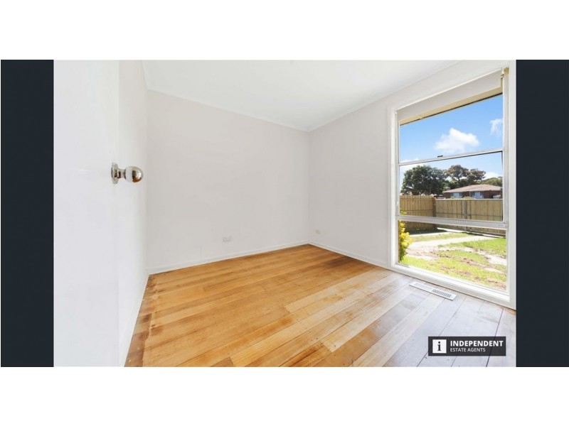 120 Pound Road, Hampton Park VIC 3976