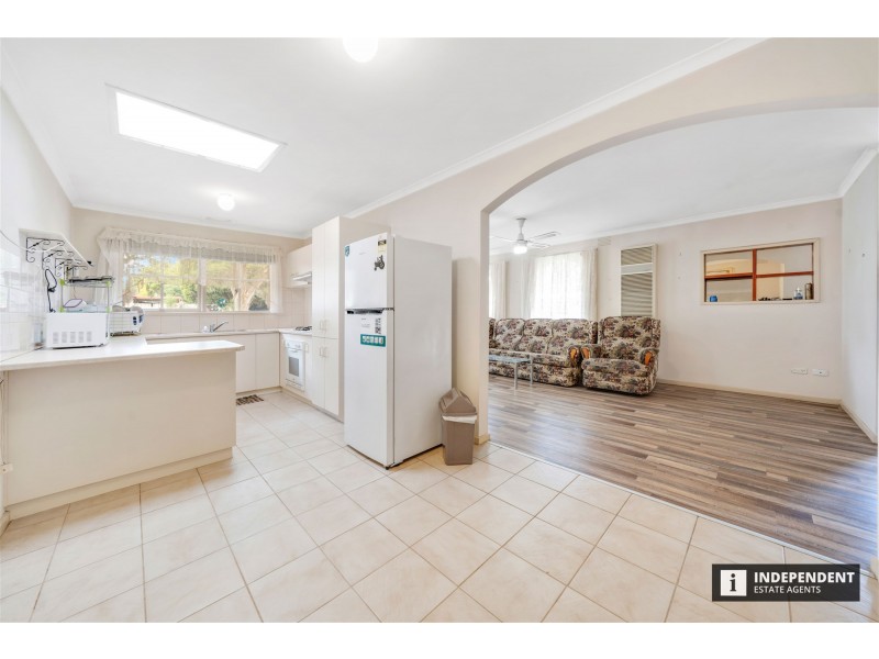 3 Bourke Road, Cranbourne VIC 3977