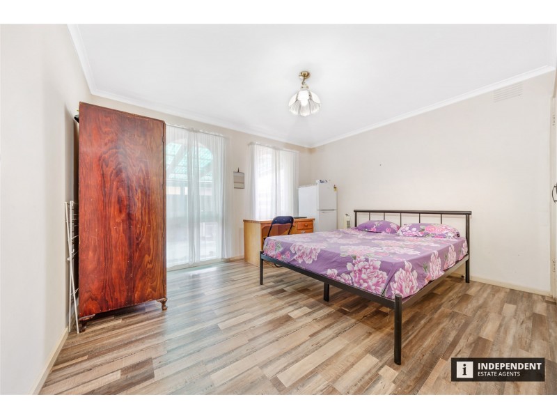 3 Bourke Road, Cranbourne VIC 3977