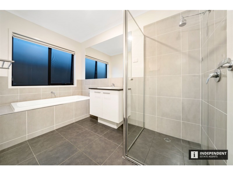 7 Cavendish Avenue, Clyde VIC 3978