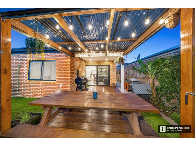 7 Cavendish Avenue, Clyde VIC 3978