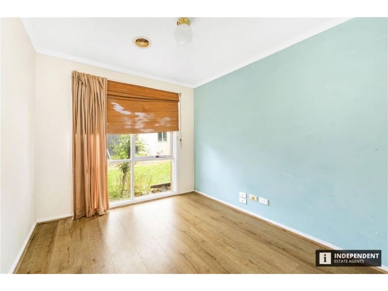 29 Parkdale Dr, Carrum Downs VIC 3201