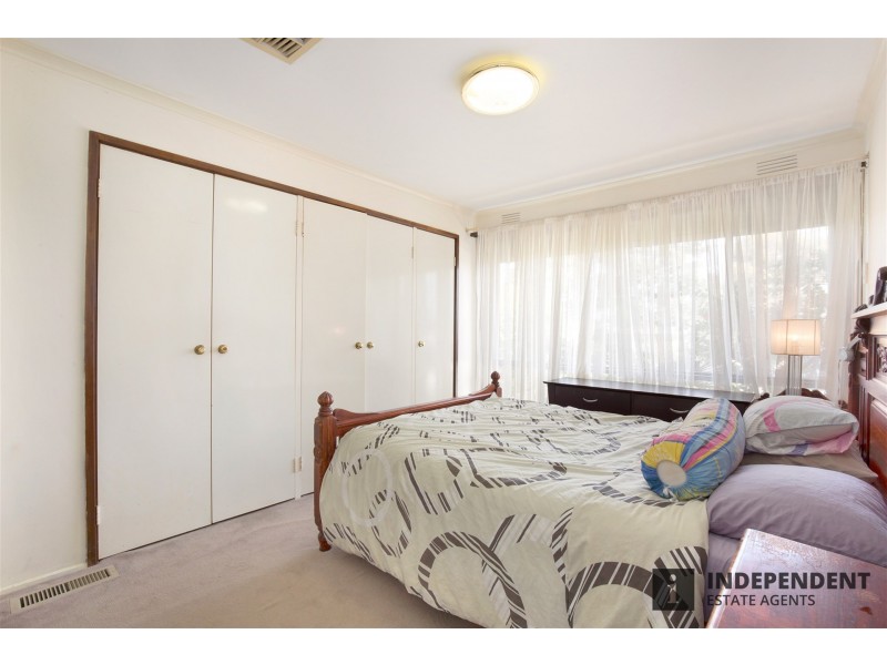 58 Main Road East, St Albans VIC 3021