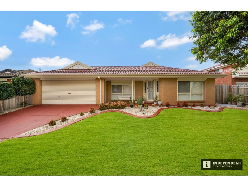 5 Tilmouth Place, Narre Warren South VIC 3805