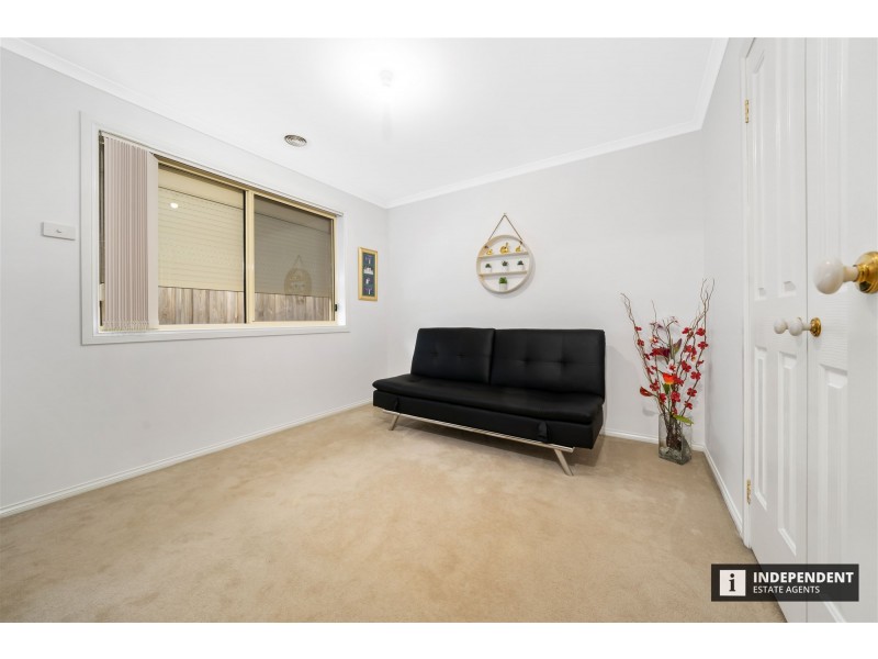 5 Tilmouth Place, Narre Warren South VIC 3805