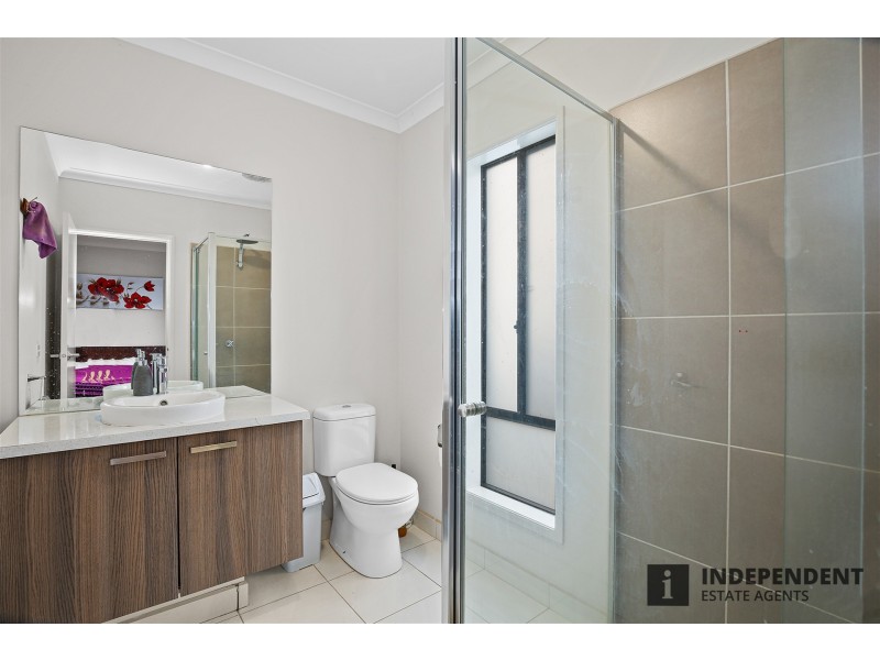 65  James Melrose Drive, Brookfield VIC 3338