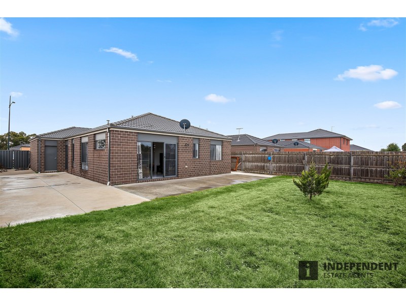 65  James Melrose Drive, Brookfield VIC 3338
