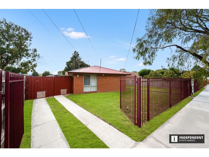 5 Susan Court, Cranbourne VIC 3977