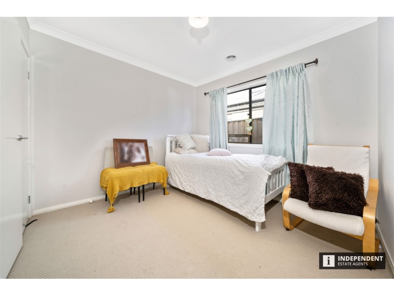 23 Lancelot Ave, Clyde VIC 3978